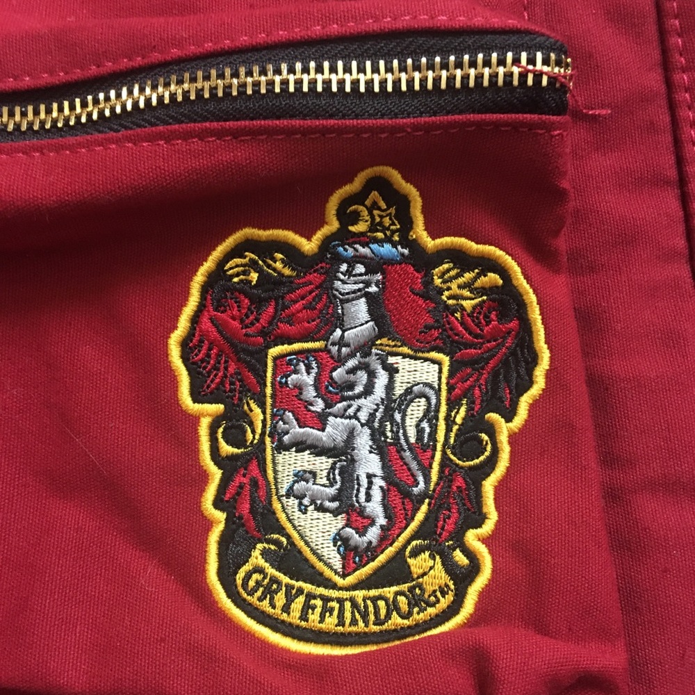 Universal Studios Gryffindor Backpack - image 3